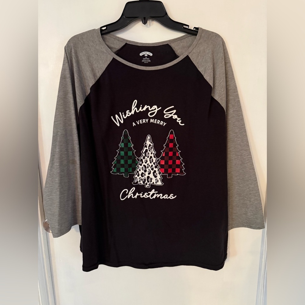 Women’s Christmas Shirts / lot of 7 - Picture 3 of 13
